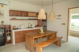 Villa Aloha Stylish 2BR Villa with Private Pool and Rooftop Terrace Uluwatu