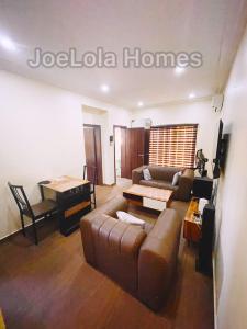 JoeLola Homes - One Bedroom Apartment