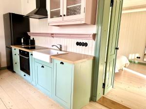 Lake stay in Viljandi with Parking