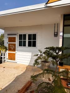 Sandy house pai 3