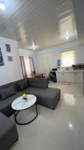 Full Aircon Camella House w wifi Netflix hotwater