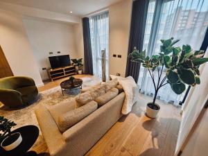 Breathtaking 3 bed hotel style apt, Kings Cross