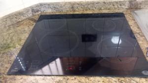 Apartamento cerca del aeropuerto con vistas al mar