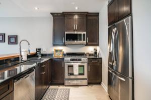 Vineyard 2 Bed Farm Home | Mins to Town & Wineries