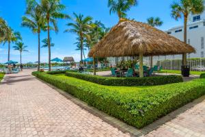 Tides Miami 2BR Condo on the beach