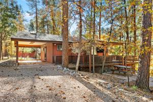 Ponderosa HideAway 4-BR CabinMtn ViewTrailsBrbq