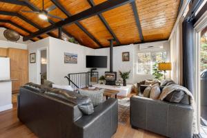 Ponderosa HideAway 4-BR CabinMtn ViewTrailsBrbq