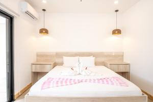 Casa Peace with salt water pool 4BR 4BR