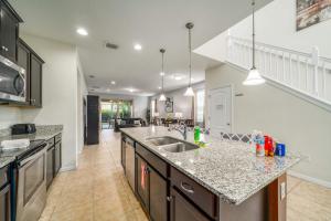 Playroom Cinema HeatedPool Free Resort 9MI Disney