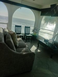 Casa Mar Verde - Oceanfront Penthouse - Pool & Jacuzzi