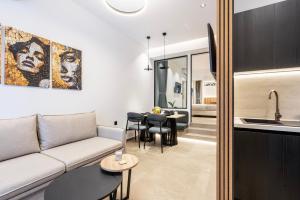 Socrates Studios and Suites