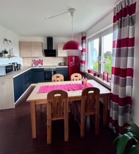 Möhnesee FeWo Körbecke Ruhige Lage mit Balkon & Seeblick