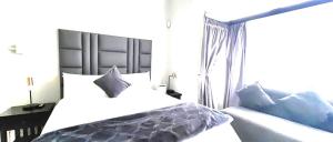 Stay Tiah Whyte, Durban