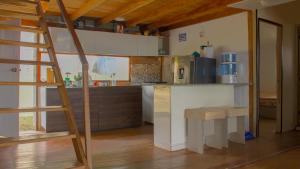 Casa Horizonte | Piscina, Zona social, Vista Lago