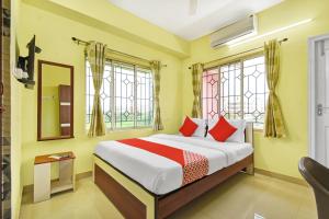 HOTEL O MAA RESIDENCY NEAR BISWA BANGLA