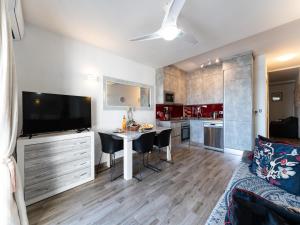 Modern Beachfront Escape, Calahonda