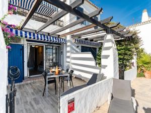 Modern Beachfront Escape, Calahonda