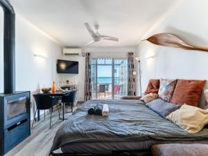 Sea-view apartment in Malaga with terrace