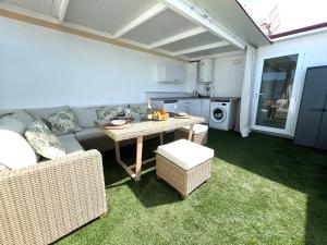 Dio Vista Tenerife Penthouse Duplex Apartment with Sunny Terrace and Sea Views