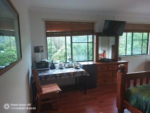 Quand0ng Valley Inn The Waterfall Room