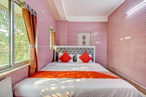 Hotel O New Rainbow Palace