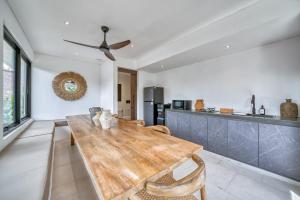 Elmon Ricefield Hotel