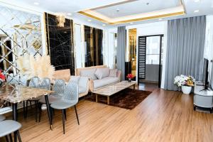 FLC Sea Tower QUY NHƠN-Căn Hộ Du Lịch 5 Sao-Cách Biển 40m-Hồ Bơi-View Biển