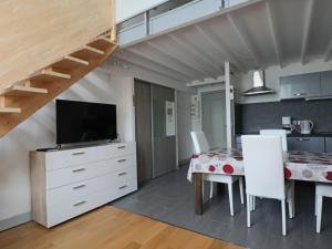 Duplex cosy au cœur de La Bourboule, jusquà 6 personnes - FR-1-858-32