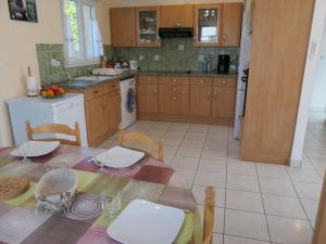 Maison confortable à Sarzeau, proche plage, 4 chambres - FR-1-775-45