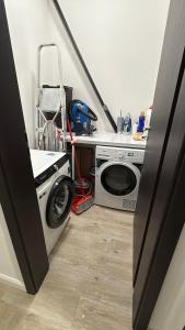 Modern Cozy Flat in Berceni Near transportation