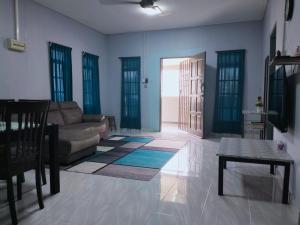 SeaView Homestay