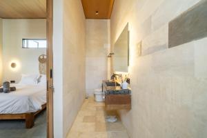 1BR Coastal Apartment AIR in Seseh w Spa Access