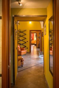 Luxury Home Bosa Apartment img10