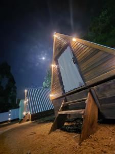 Pousada Nonno Tranquilo - Chalé Sol, Lua, Estrela, Serra e Montanha