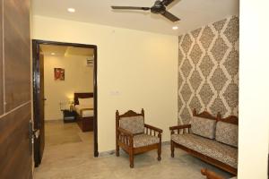 SHAURYAAKSH HOTEL & Home stay