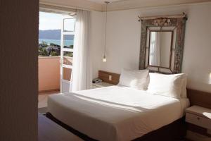 International Jurerê penthouse in a 5-star resort