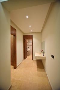 Luxury villa with heated pool and Hamam