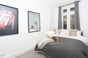 Large Penthouse 3 Bathrooms next to White chapel