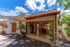 Private Pool Villa Namu on the hill