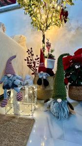 Wehostcostaluz Le Petit Palace Catedral con parking gratuito