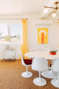 5-Acres, Game Room, Views, Spa Starship Aurora