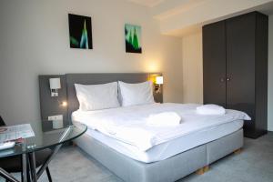 Cube Apartments - Contactless Check In - Stadthalle U3 Metro