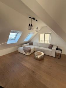 Elegante Maisonette mit See-Panorama in Rorschach