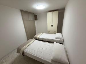 Family home with private garden and terrace