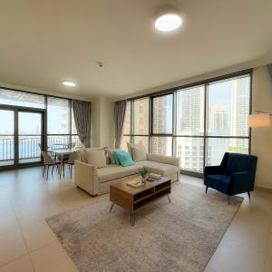 Spacious Luxury Apartment Stunning Creek Views Family Friendly