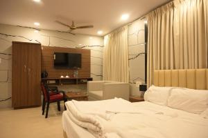 Hotel SLR Grand Haven