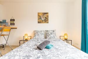 Le Familial - Disneyland, parking gratuit