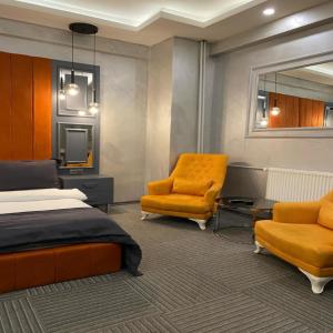 Valeron Suit Premium