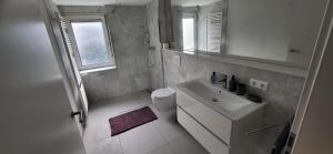 MHQ Ferienwohnung im historischen Fachwerkhaus mit Terrasse in Waiblingen