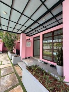 URALSURF HOUSE